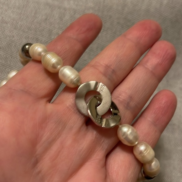 Peruvian Pearl Necklace with Sterling silver accents ⭐️ - Picture 5 of 7